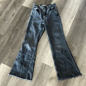 Like new 70s high flare Levi’s!!!